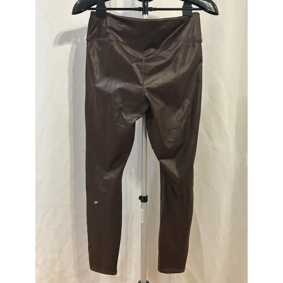 NWT Fabletics Anywhere Motion 360 High Waisted Legging in Cacao Shine size L - Picture 2 of 8